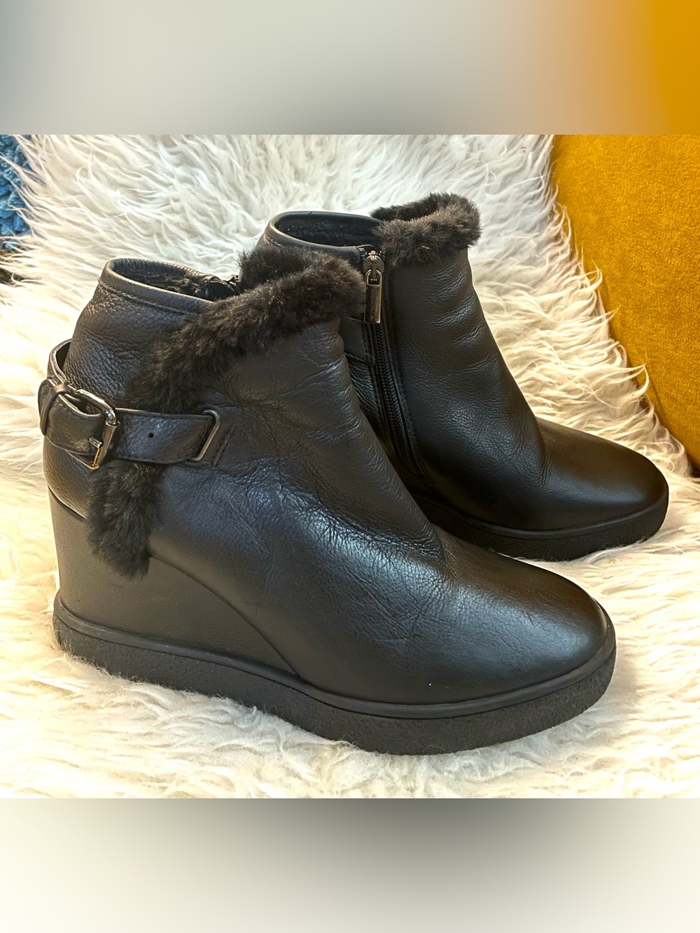 Aquatalia Cameron Wedge Booties Fur Trim Black 9.5